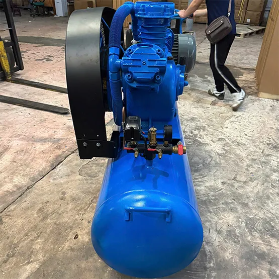 Máy nén khí PUMA GX-100300 (10HP) (1)