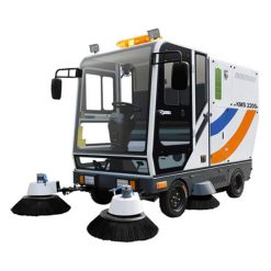 Xe quét rác ngồi lái Kumisai KMS-2200