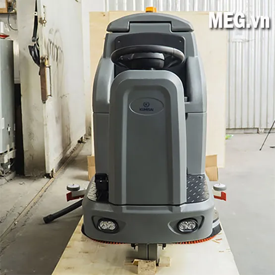 Máy chà sàn ngồi lái Kumisai KMS-X7 (6)