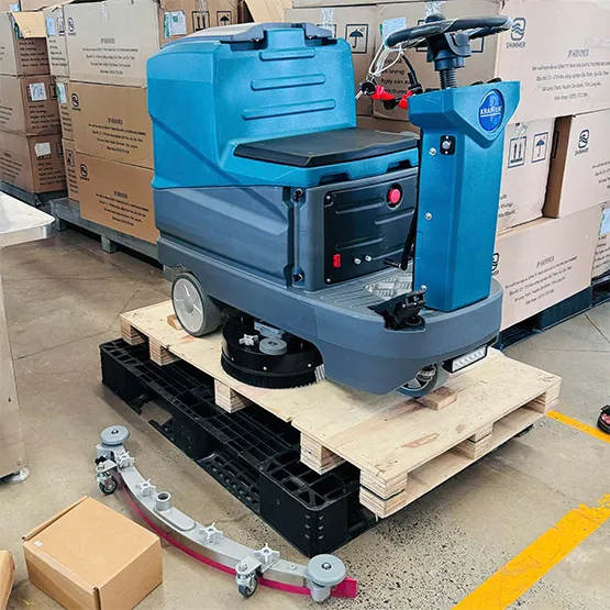 Máy chà sàn ngồi lái KRAFFER KF80T (3)