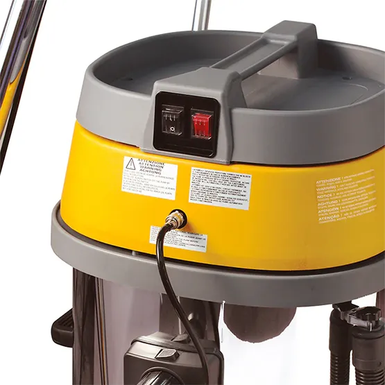 Máy giặt thảm ghế phun hút Ghibli M26 I ULKA (2)