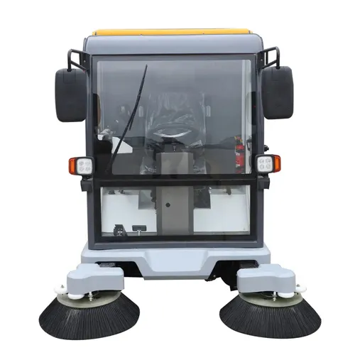 Xe quét rác ngồi lái Kumisai KMS 1800 (3)