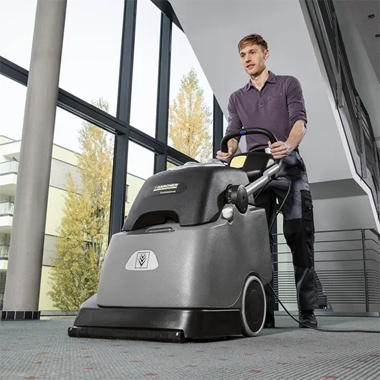 Máy làm sạch thảm Karcher BRC 4545 C (9)