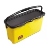 Thùng nhựa đựng đồ có nắp Rubbermaid HYGEN™ 1791802