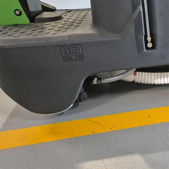 Máy chà sàn ngồi lái IPC CT81 BT55 (8)